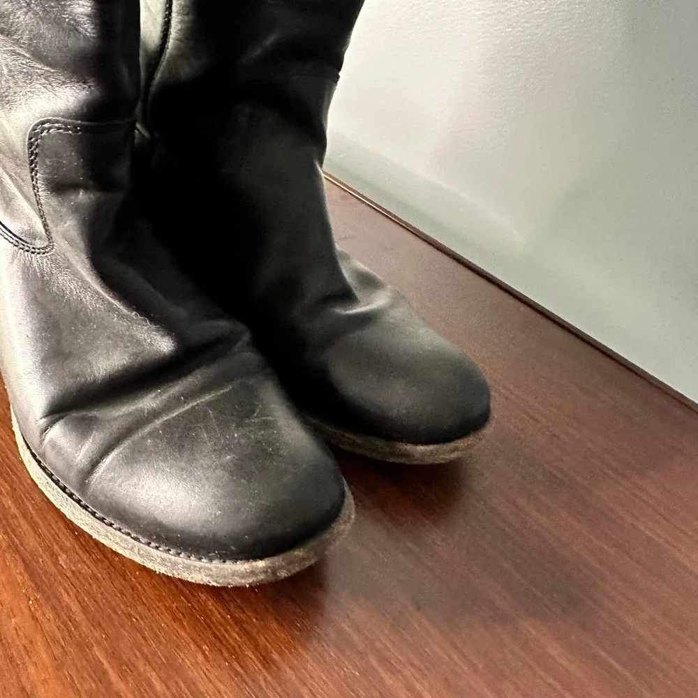 Frye Melissa Button Pull On Black Riding Boots Size 6B - Picture 6 of 13